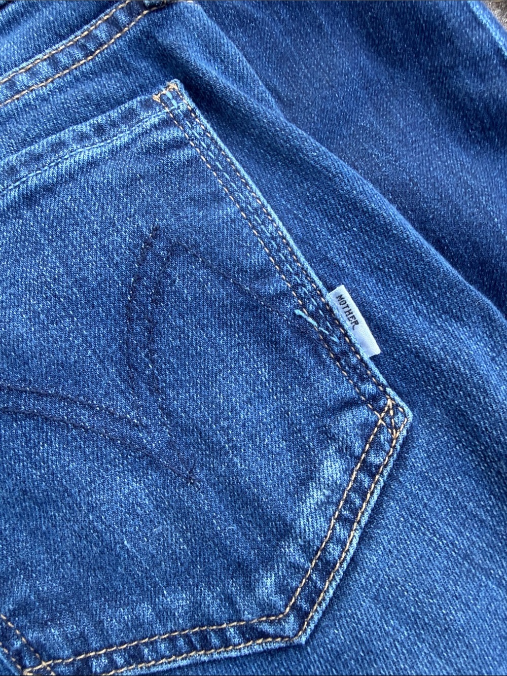 Mother "The Looker" dark wash blue jeans size 30 - Picture 2 of 8